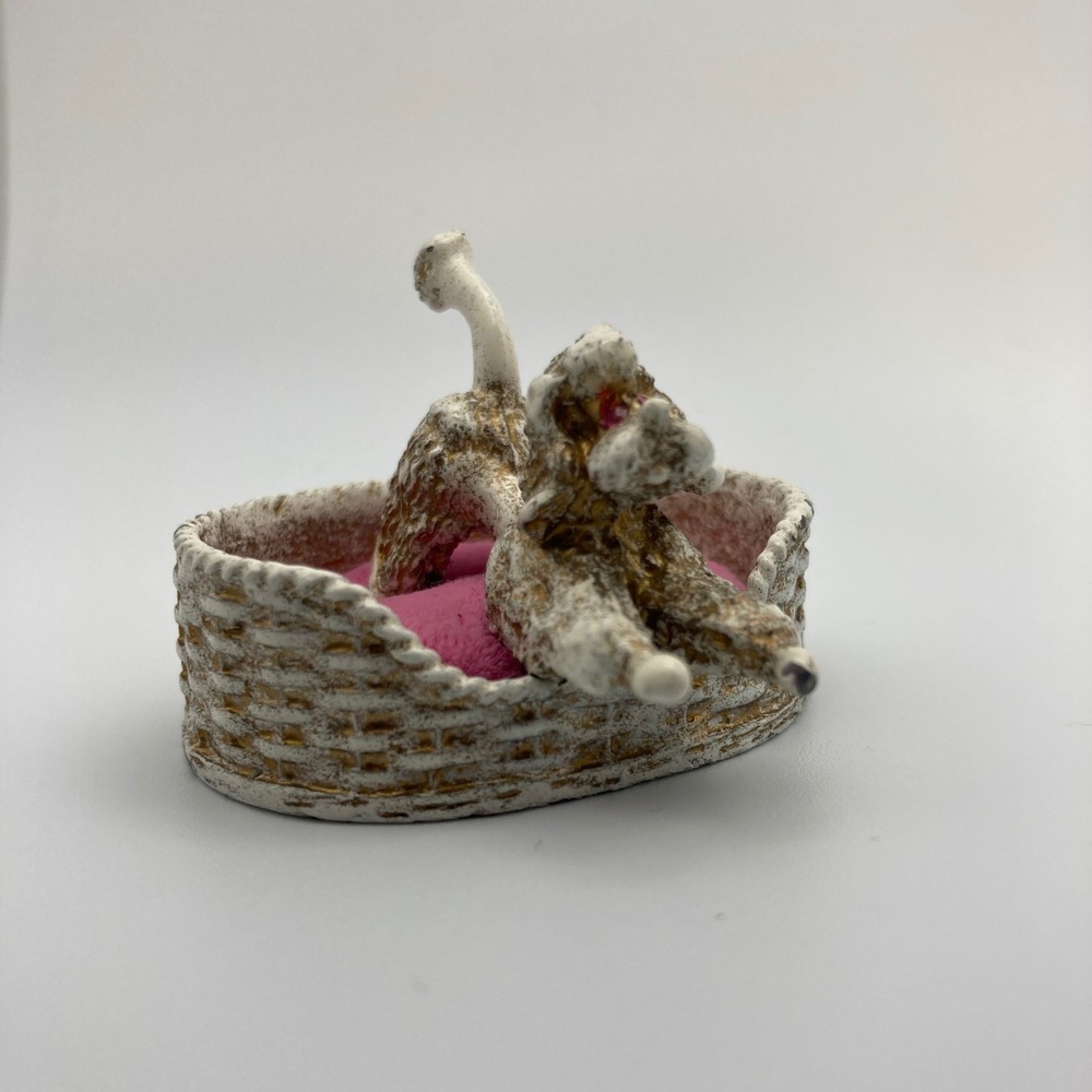 Vintage White Poodle Pin Cushion Sewing Collectible with Pink Rhinestone‎ Eyes
